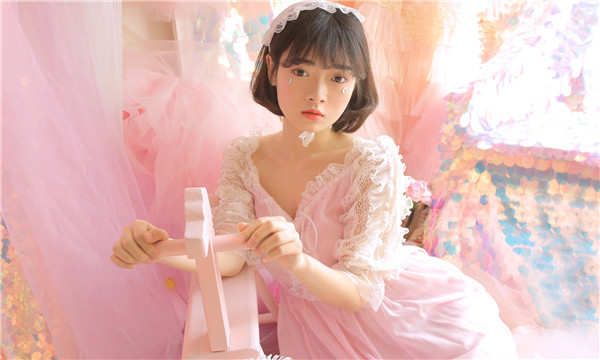 浩口原种场供卵试管代怀生子多少钱？这一直是很多不孕不育家庭关注的话题。在中国，不孕不育的发生率越来越高，根据《中国不孕不育现状调研报告》显示，育龄夫妇的不孕不育率从20年前的3%增长至现在的12.5%-18.2%，患者人数高达6000万以上。在这样的背景下，许多家庭通过供卵试管来实现自己的生育梦想。那么，供卵试管代怀生子的费用到底是多少呢？
